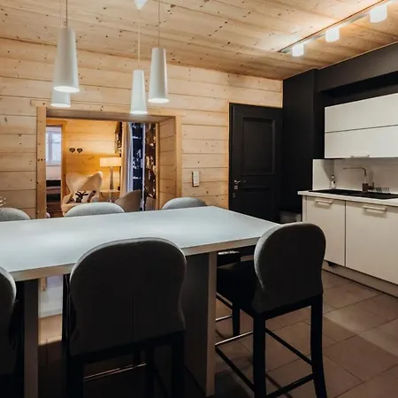 Cozy Near The Center Apartment Megeve